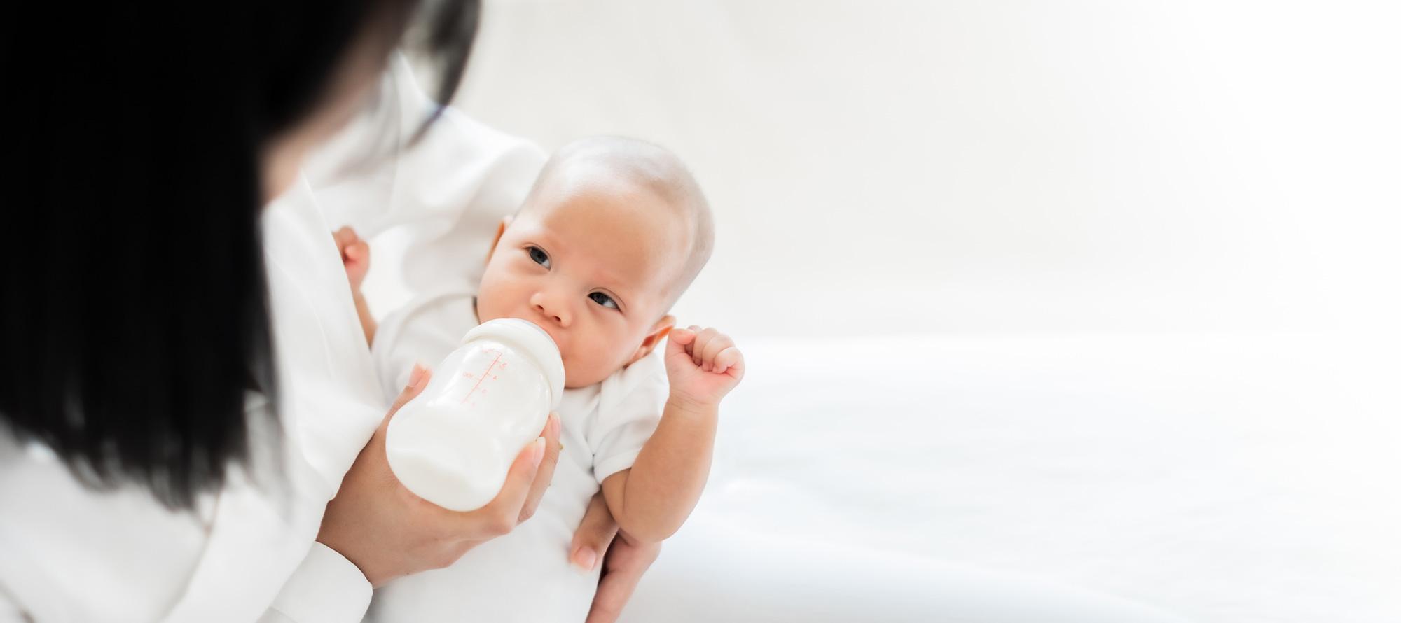 Mixed milk hot sale feeding