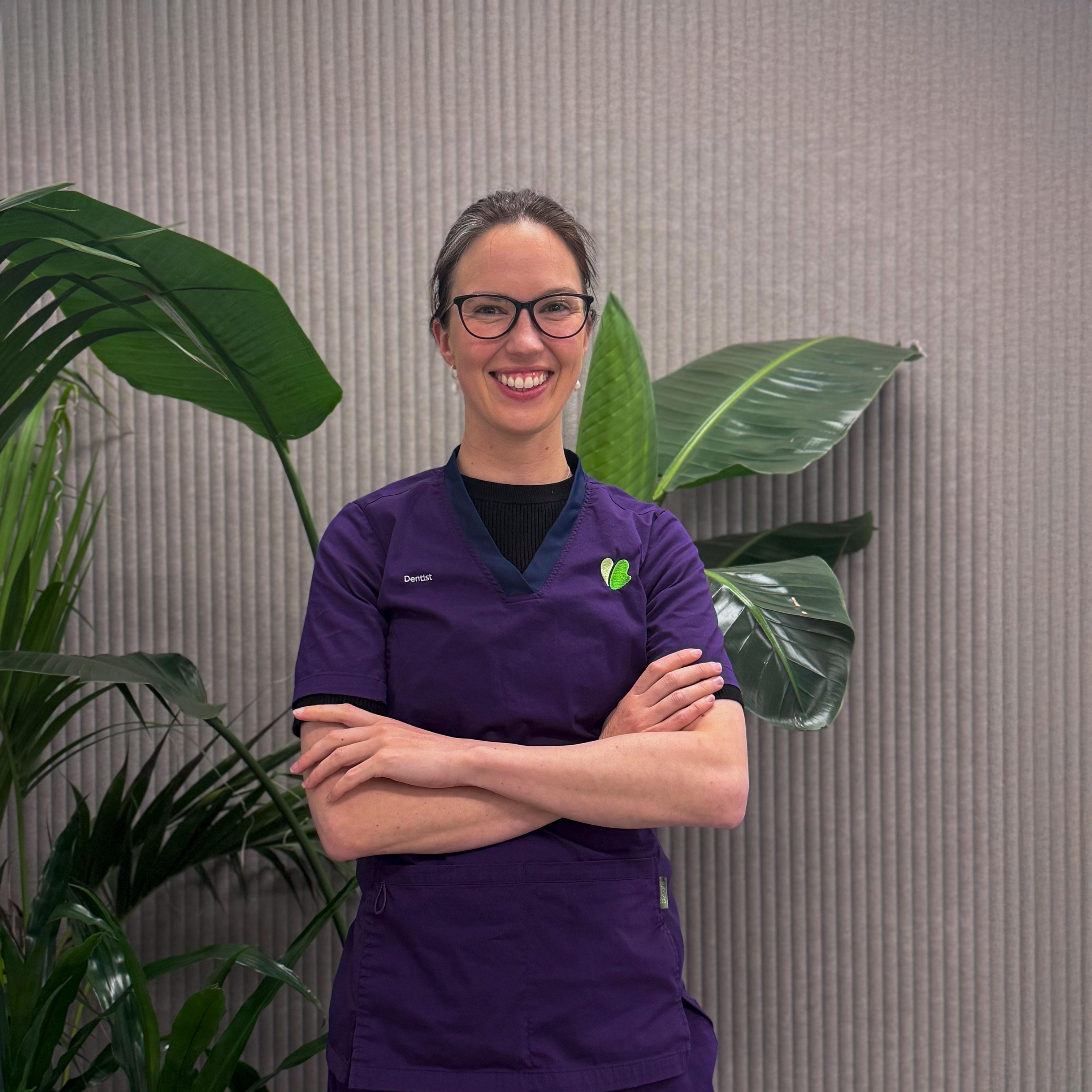 Dr Sarah Brunskill – Dentist