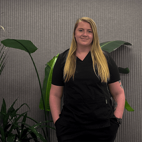 Tahlia Pennicott – Trainee Dental Assistant